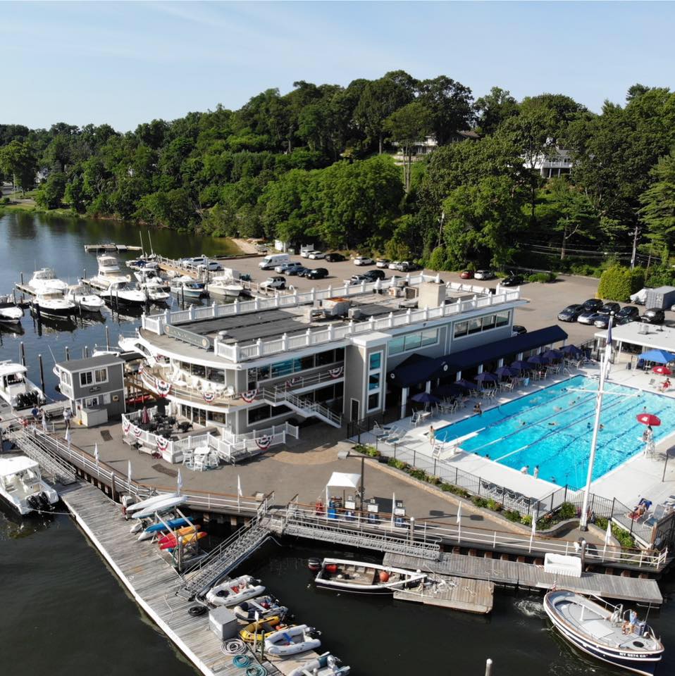 The Huntington Yacht Club