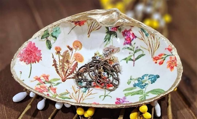 Create a Seashell Trinket Dish and Brunch at Harry and David