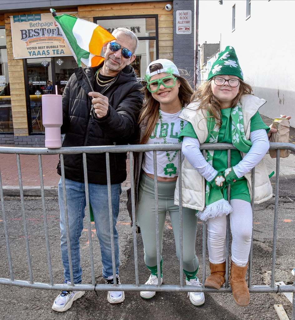 St. Patrick's Day Parade 2025 Spectators. Huntington St. Patrick’s Day Parade 2026 (92nd Annual) – Date, Route & Event Details