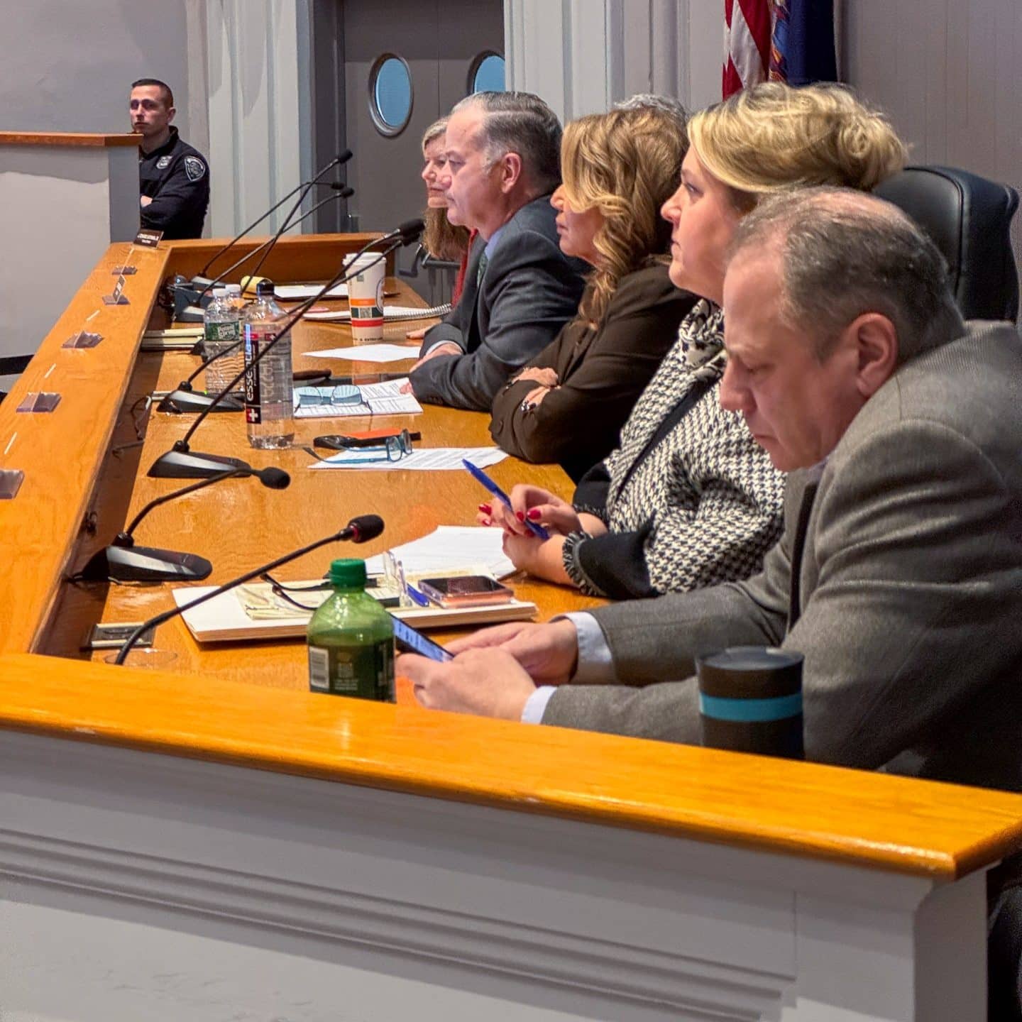 Town of Huntington Town Board. Melville Crossing Public Hearing Draws Strong Reactions