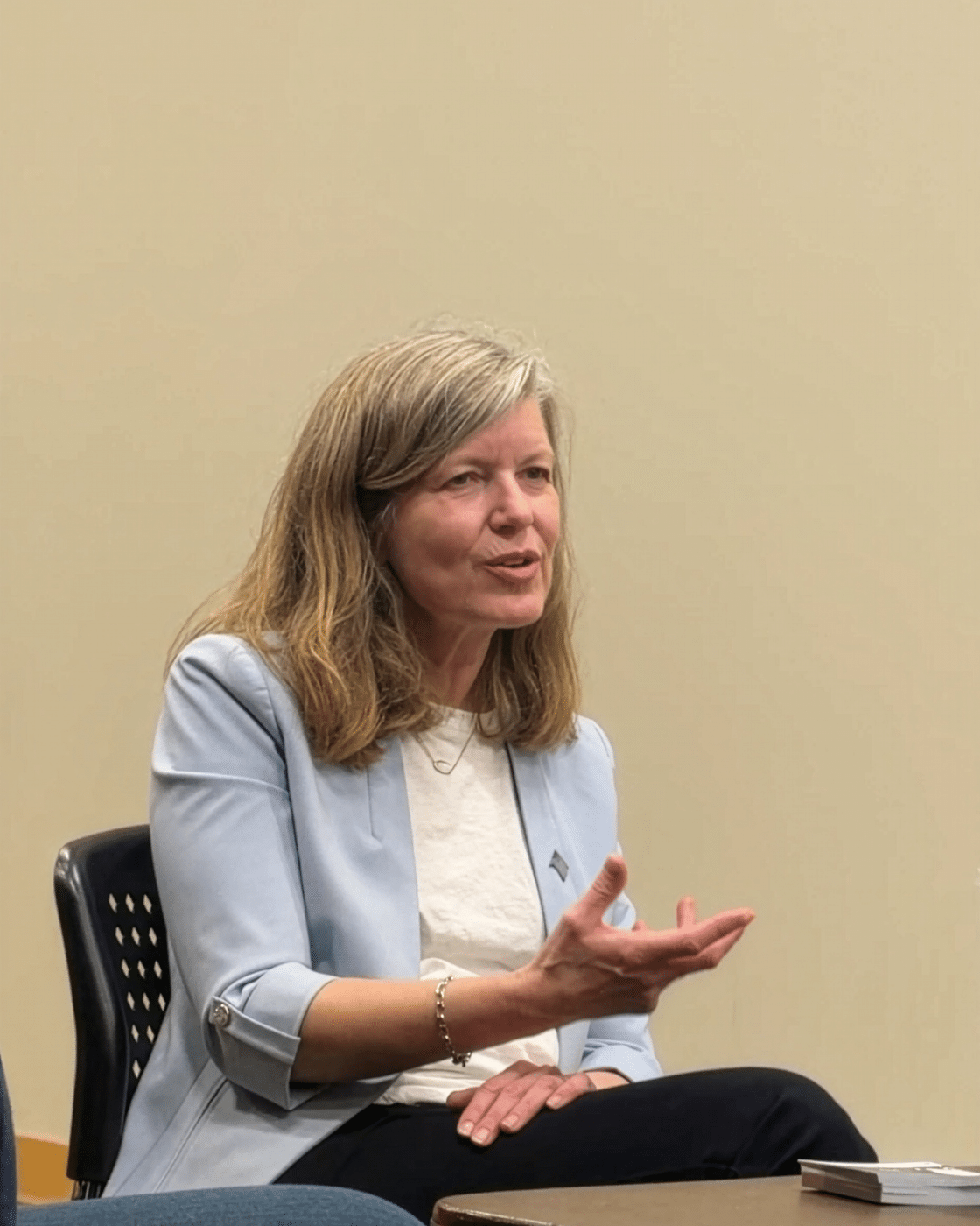 Let’s Talk Huntington: Residents Share Concerns at Community Q&A with Councilwoman Jennifer Hebert