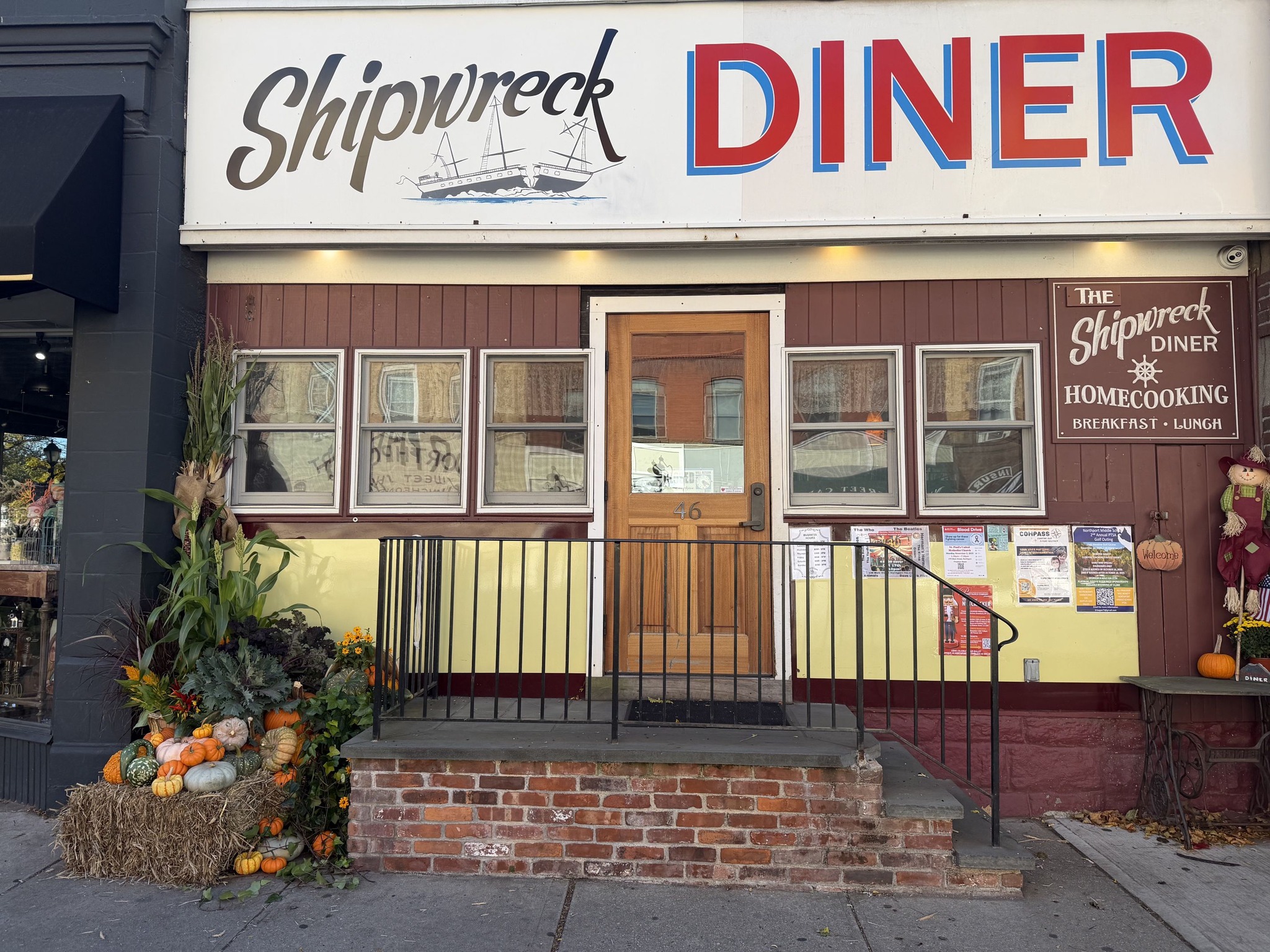 Shipwreck DIner