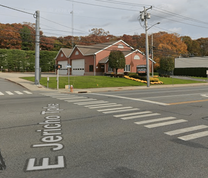 Station 3 - Huntington Manor Fire Department