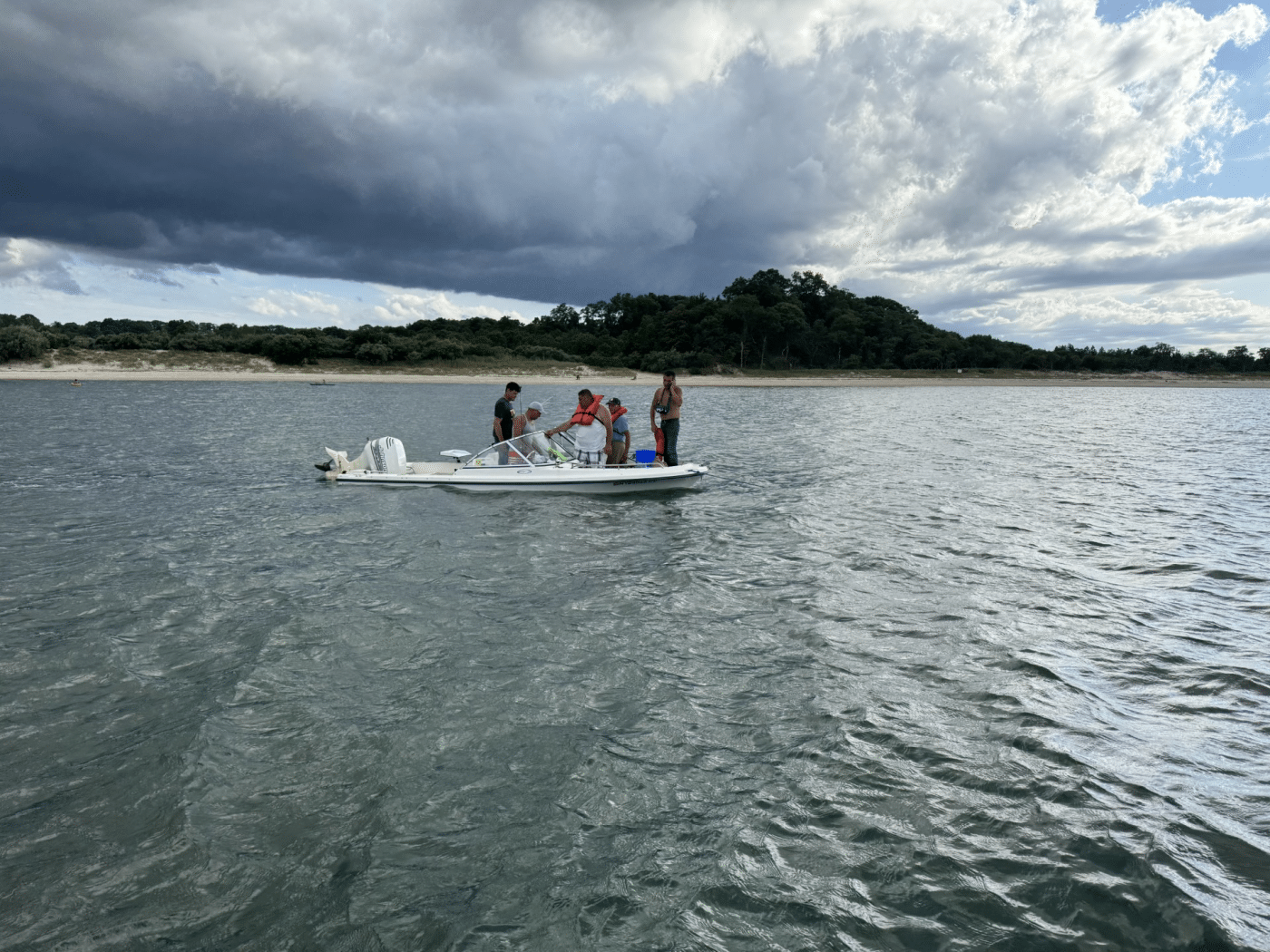 Suffolk Police Marine Bureau Rescues Five From Sinking Boat Near Asharoken