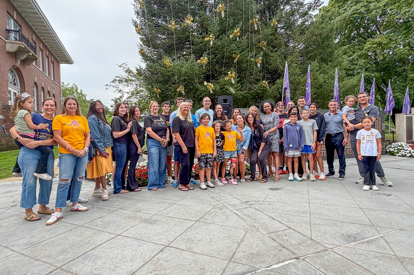 Huntington Goes Gold: Tree Lighting Shines a Light on Childhood Cancer
