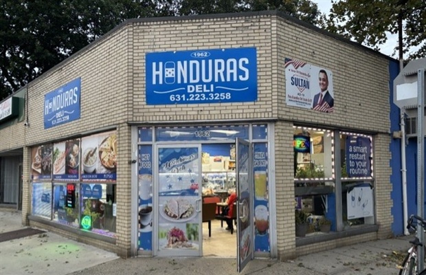 HUNTINGTON STATION: 4 Arrested During Honduras Deli Inspection.