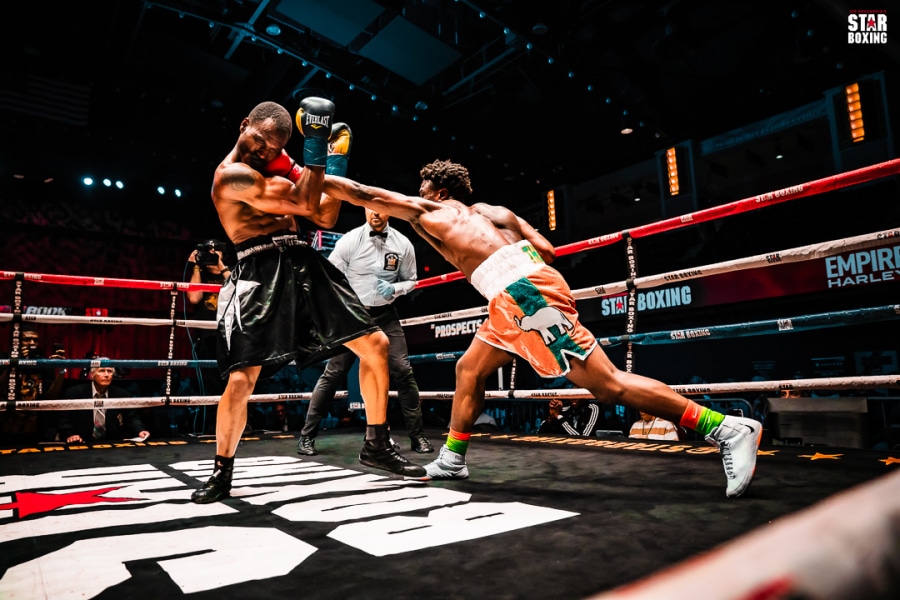 Joe Deguardia's Star Rockin Fights Boxing - Huntington