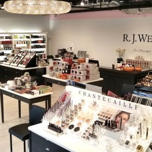 R. J. West Celebrates 21 Years in Huntington Village with Fall Beauty Week